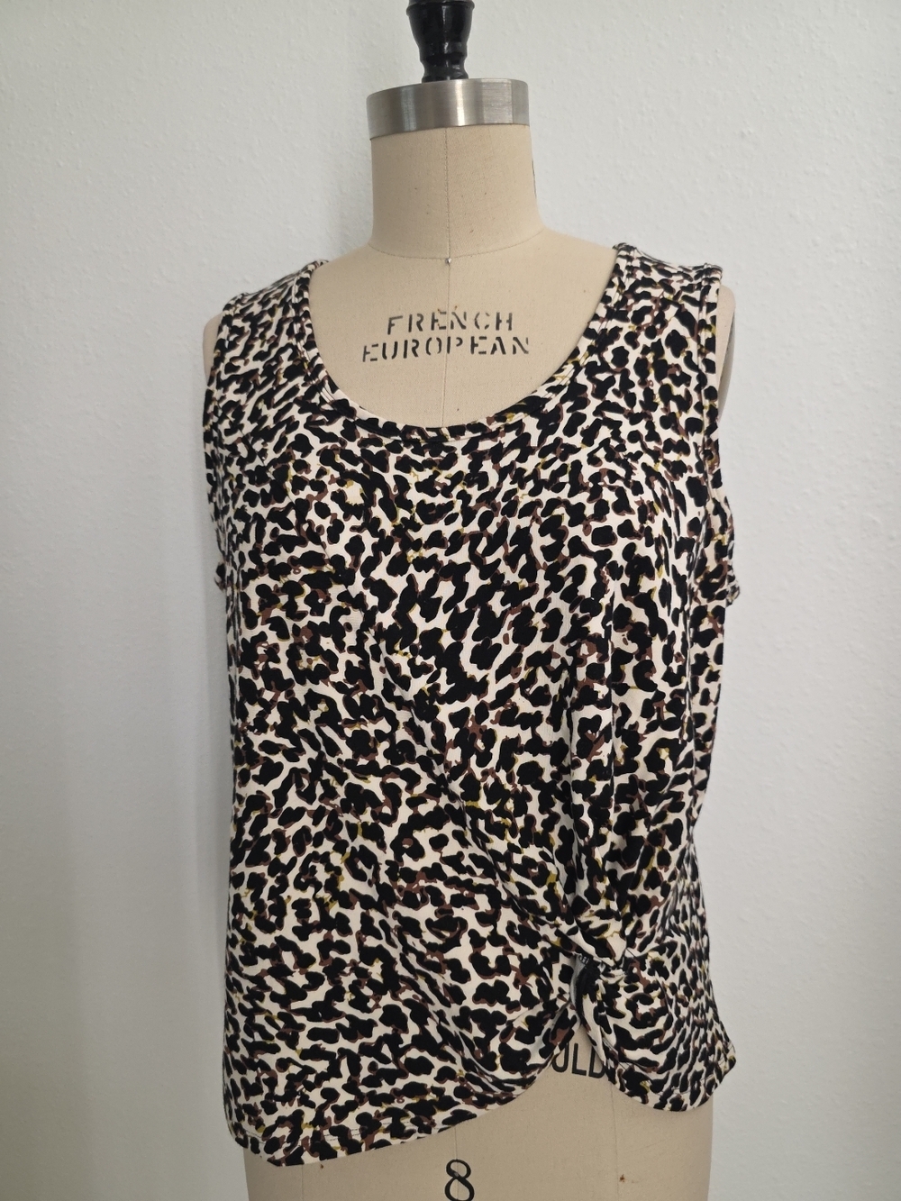 Cabi Sleeveless Leopard Print Knot Front Tank Top - Black & Cream